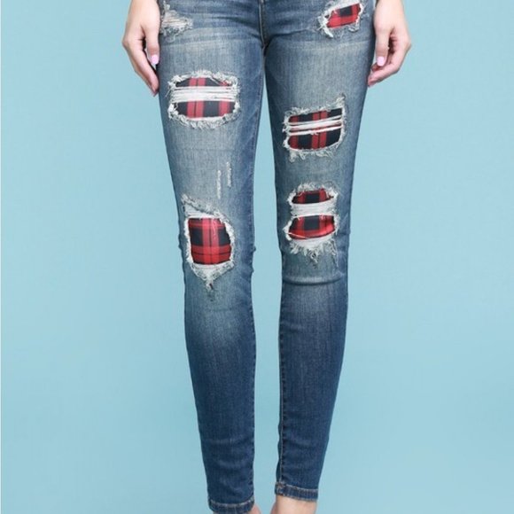 Judy Blue Buffalo Plaid Patch Skinny Jeans Size 5 - Picture 6 of 11